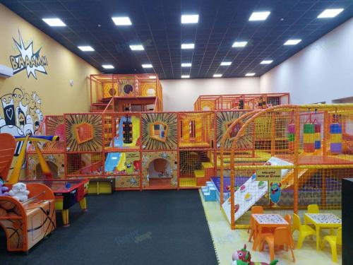 Детский комплексный лабиринт "Golden Plaza"