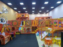 Детский комплексный лабиринт "Golden Plaza" фото 1